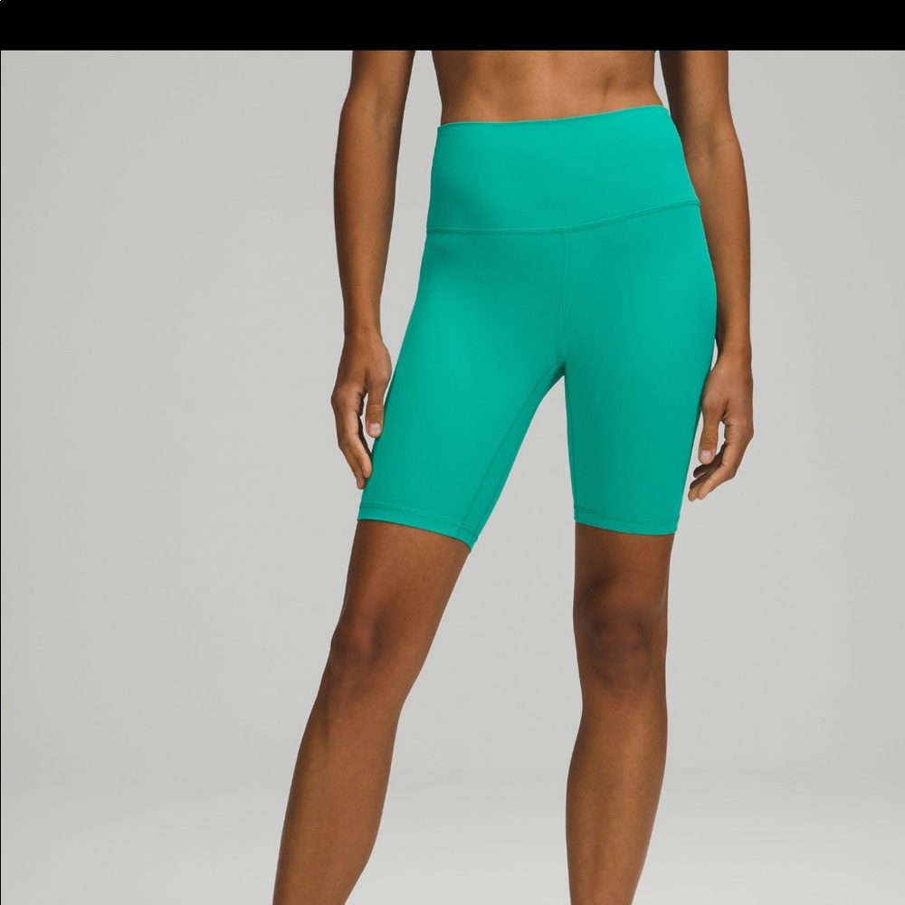 Align 8” short high waisted